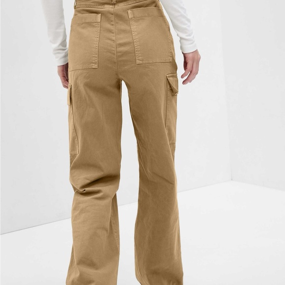 GAP Loose Khaki cargo pants - Picture 2 of 12